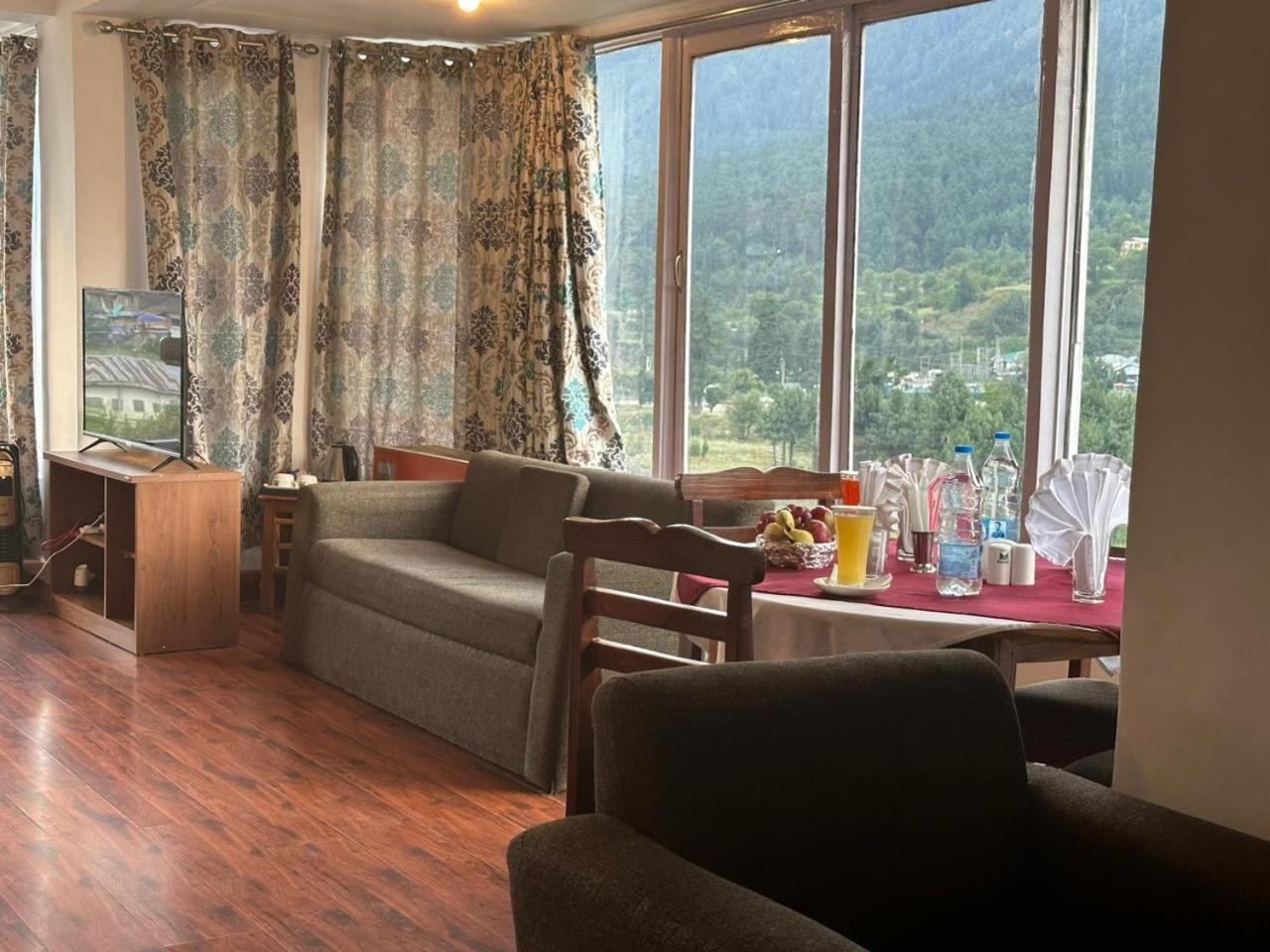 The Quiet Resort Pahalgām Buitenkant foto